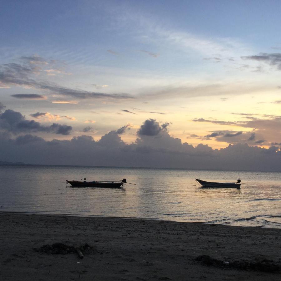 Tea Moon Beach House Thong Sala Buitenkant foto