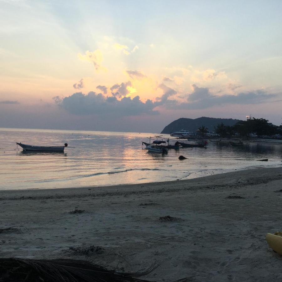Tea Moon Beach House Thong Sala Buitenkant foto